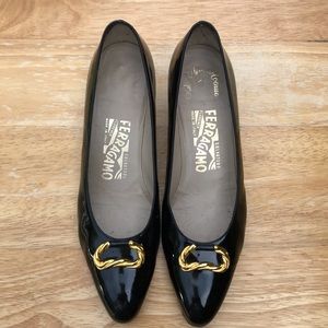 Salvatore Ferragamo black patent leather buckle pumps size 8AA